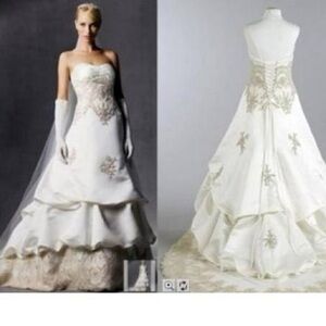 Oleg Cassini Wedding Dress Model #CE239 in Ivory/Champagne, Size 2